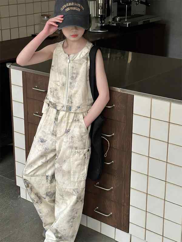 セットアップ キッズ 女の子 ジュニア 子供服 ノースリーブ タンクトップ ワイドパンツ ガウチョパンツ 水墨画風 綿 コットン 薄手 柔らかい 夏 サマー 韓国風 カジュアル おしゃれ 4,757円