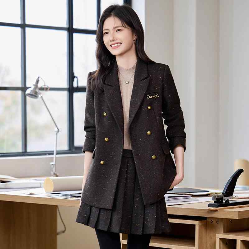 セットアップ レディース 女性用 春夏 グレー 長袖 ジャケット プリーツミニスカート 2点セット エレガント 高級感 上品 おしゃれ 通勤 オフィス シワになりにくい ポリエステル アクリル