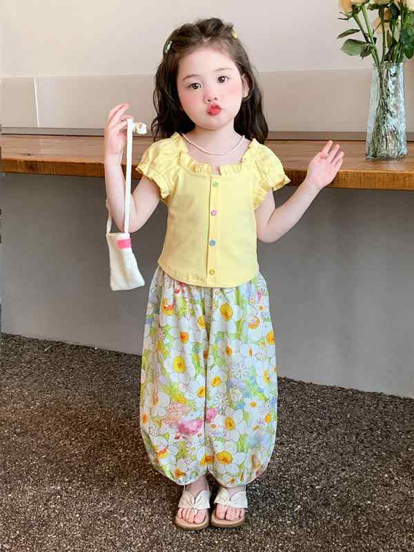 キッズ 女の子 半袖 ショートパンツ 夏物 韓国ファッション トレンド カジュアル 綿混 柔らかい 薄手 快適 花柄 イエロー