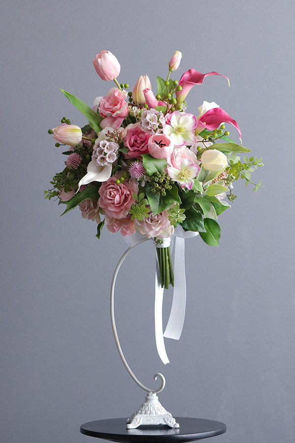 サクラ色チューリップ×サクラ色 御芽出度胸花（造花）