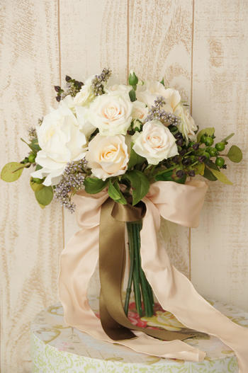 楽天市場】ホワイトブーケ（羽・パール入り）【smtb-tk】 : フラワー