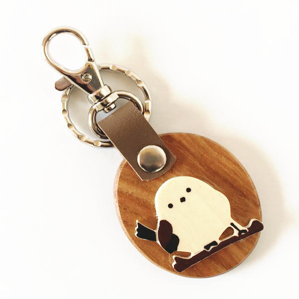 楽天市場】エゾシカの角で作られた 鹿角 キーホルダー 小サイズ