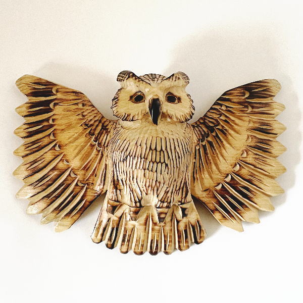 楽天市場】木彫り ふくろう 置物 槐（えんじゅ）の木製 コタンクル 羽