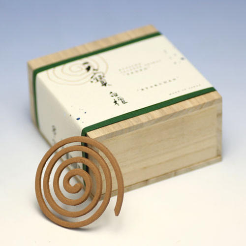 お臭み 線香 天寶 白檀 てんぽう うずまき 香立て 桐箱 1115 におい慶祝堂宇 日本製 生得蘭麝 香木 びゃくだん 薫 お線香 お房室香 送料無料 遣る費用 付届 授与 出色 貢物螺旋 コイル Sansociedad Cl