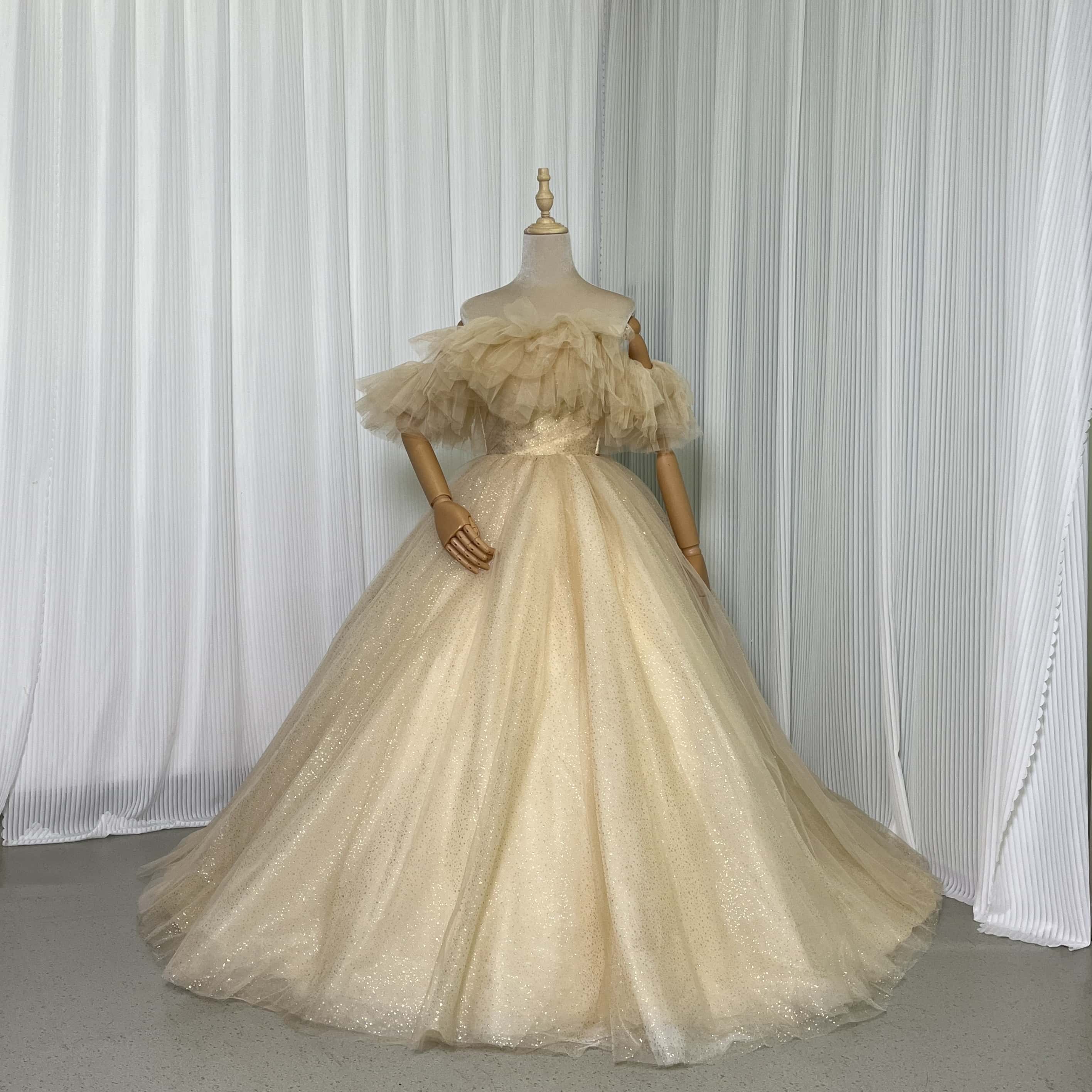 楽天市場】人気上昇！カラードレス 薄シャンパンの色 オフショルダー