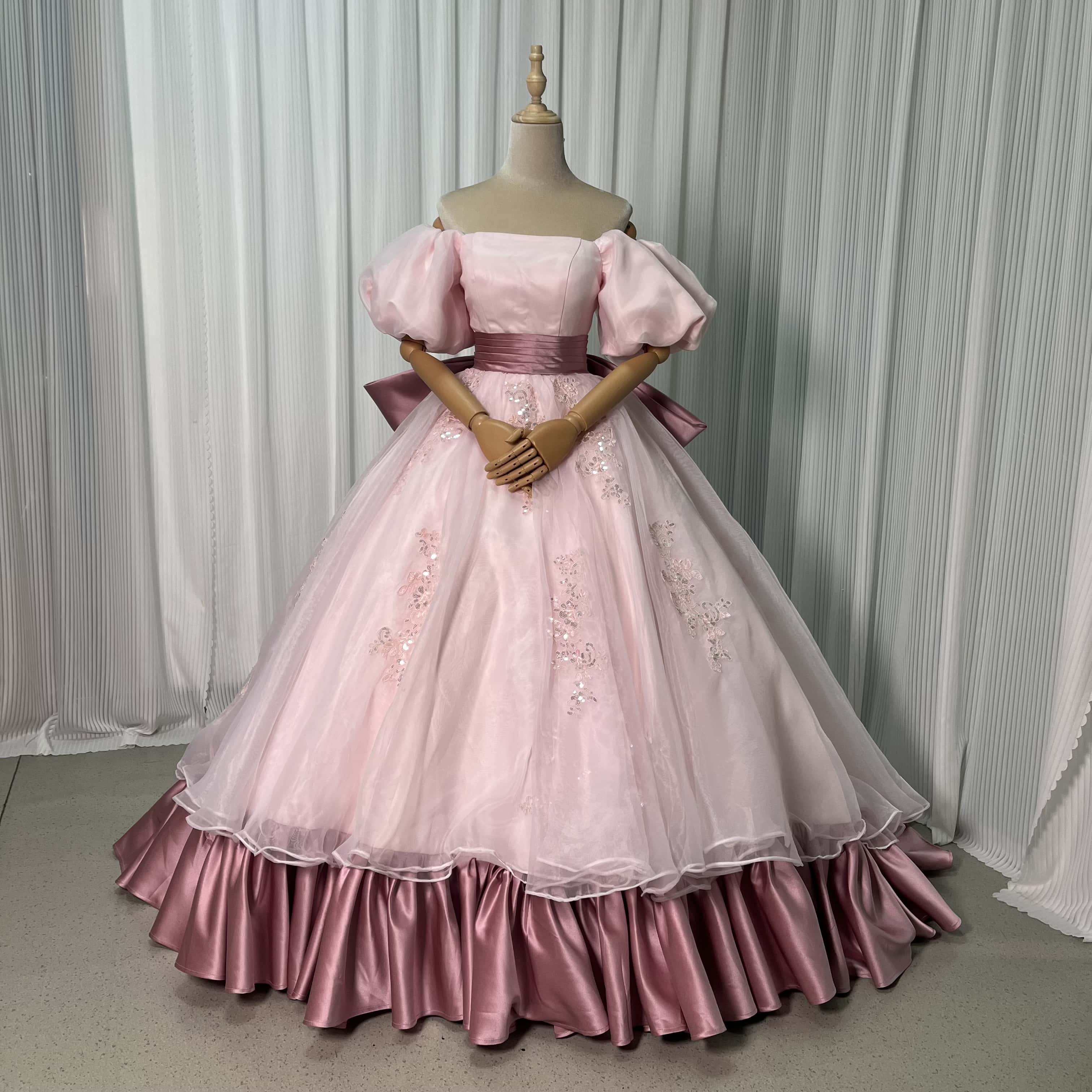 豪華！カラードレス ピンク オーガンジー 編み上げ ふっくら柔らかなバックリボン 可愛い パフスリーブ 花嫁｜暁_ASUSA