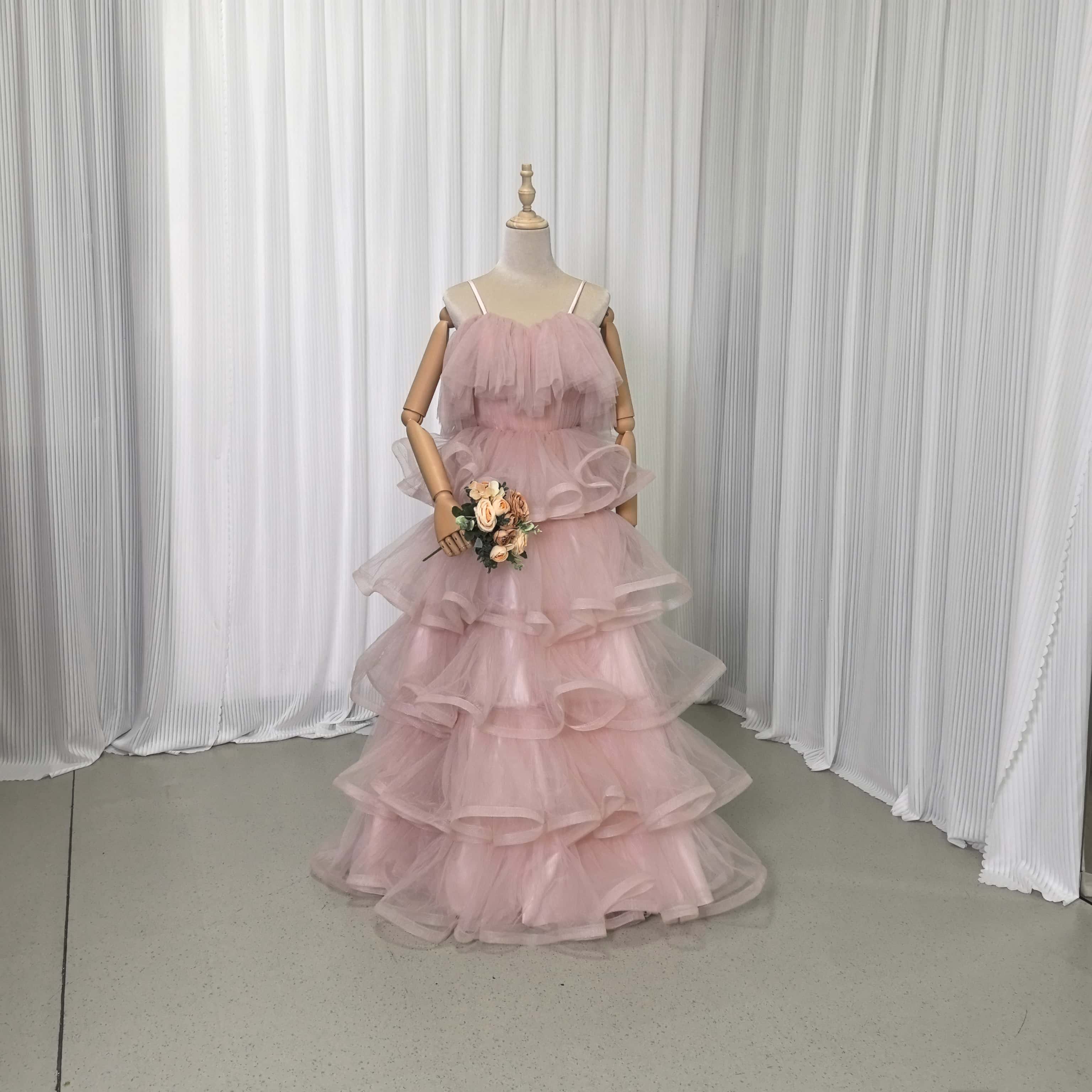 カラードレス 薄桃色 ロング 柔らかく重ねたチュールスカート ラッフルフリル 前撮り 可愛い｜暁_ASUSA