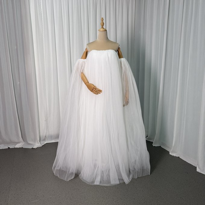 ウエディングドレス 揺らめく裾 ふわふわ袖 ロング プリーツドレス 結婚式 抜群におしゃれ度が際立つ 花嫁|暁_ASUSA