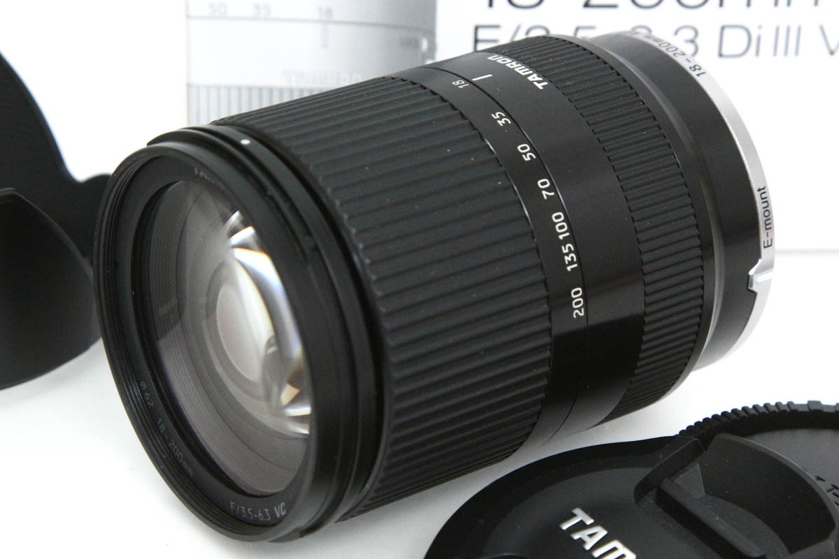 【中古】【お買い得品】タムロン 18-200mm F/3.5-6.3 Di III VC (Model B011) ブラック [ソニーE用] CA01-R2237-2A3-ψ TAMRON Eマウント フルサイズ 標準ズーム 手ブレ補正 中古