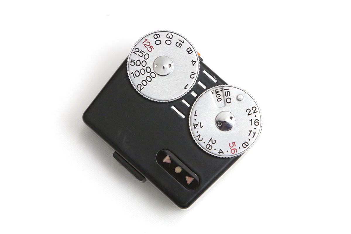 【中古】【並品】フォクトレンダー VC METER II 見せびらかす計 黒いこと CA01-B1632-2D2B 軽さ 高強直 測光 クリップオン 付属品 黒 中古
