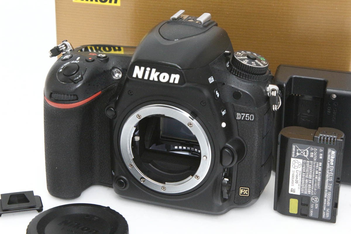 【中古】【並品】ニコン D750 ボディ（センサー清掃済） CA01-R4206-2J3 Nikon Fマウント フルサイズ 中古