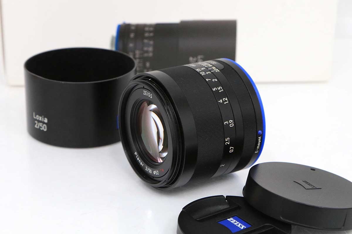 【中古】【並品】カールツァイス Loxia 2/50 / 50粍 F2 (Eマウント) CA01-B690-2A5 ツァイス Zeiss Eマウント フルサイズ