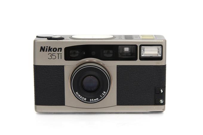 ニコン コンパクトフィルムカメラ 35Ti コンパクトフィルムカメラ A714