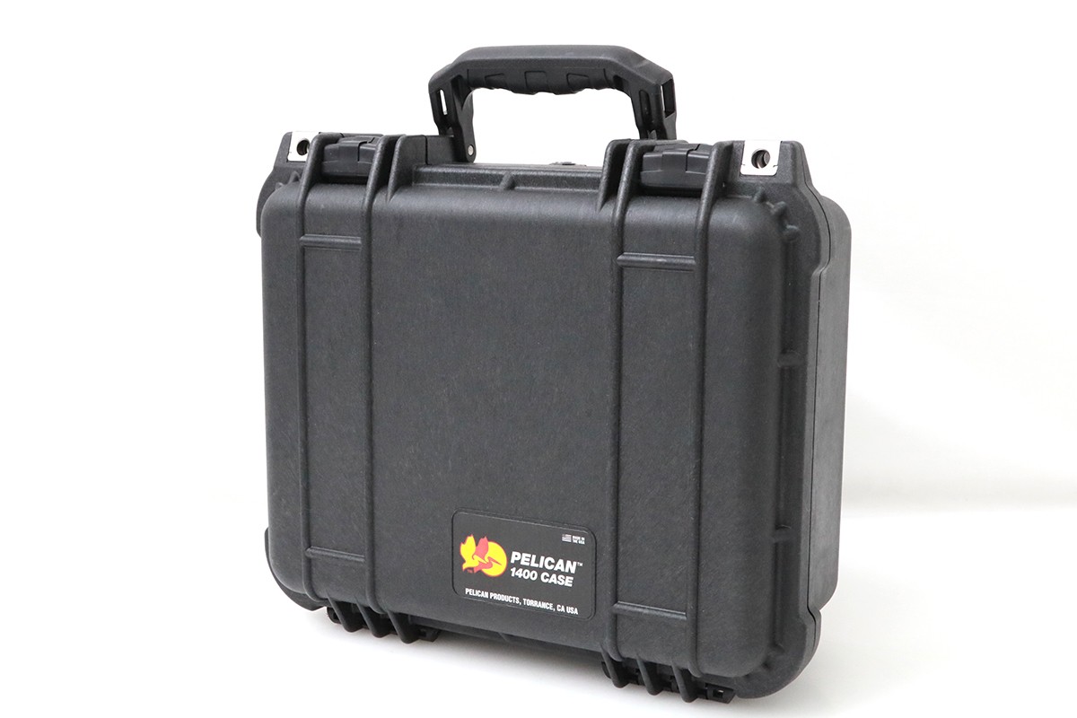 【中古】【良品】伽藍鳥 PELICAN 捉え所の無い入れもの 1400 8.9L 黒いこと 1400-000-110 CA01-M6404-2E2 写真機御徒面子 中古