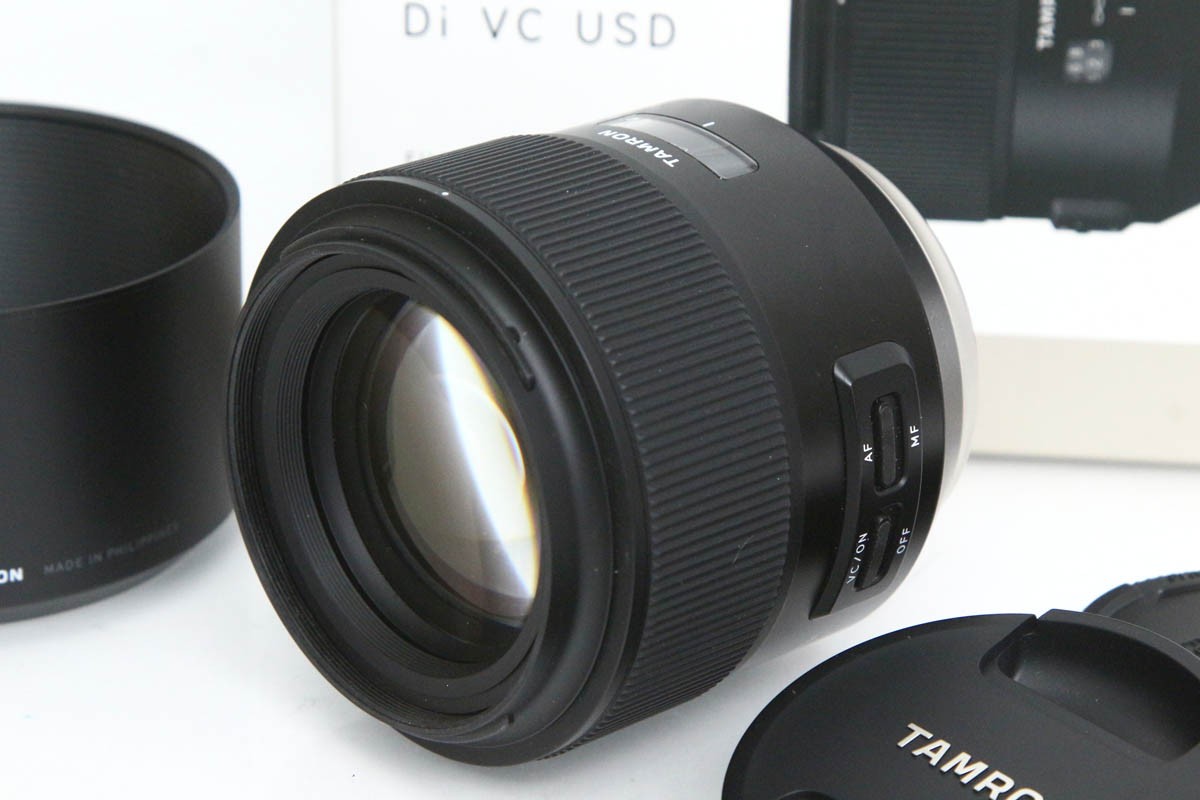 【中古】【美品】タムロン SP 85粍 F/1.8 Di VC USD (Model F016) [ニコン用] CA01-R5199-3X1 TAMRON タムロン ニコンFマウント 単興味の中心 AF/MF フルサイズ 手ブレ手を加える 大差しわたし