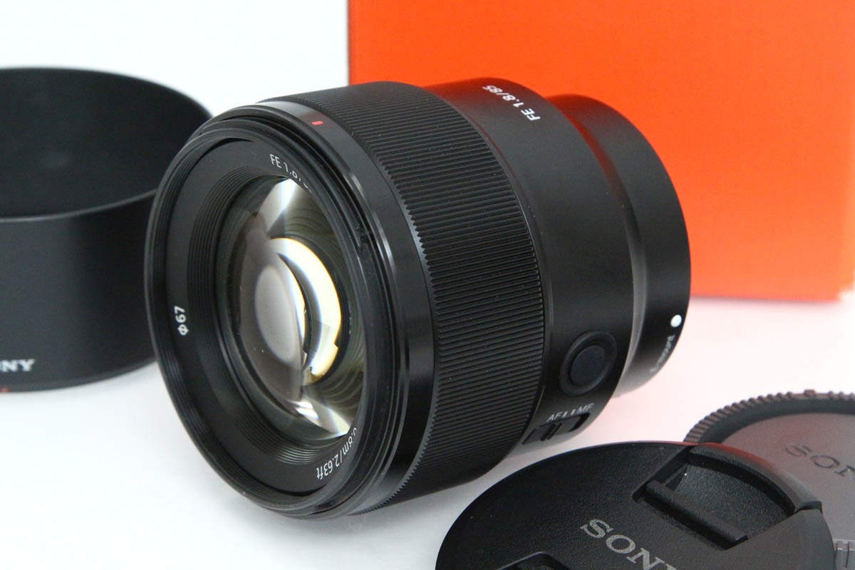 【中古】【美品】ソニー FE 85粍 F1.8 SEL85F18 CA01-R5454-2N3 SONY ソニー α Eマウント 単興味の中心 AF/MF フルサイズ 大差しわたし