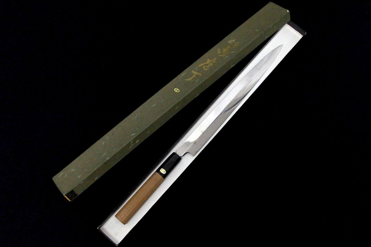 【中古】【美品】年長 河豚引包丁 九寸半 本焼 鏡面 朴柄 外箱付 λA5147-2L2C