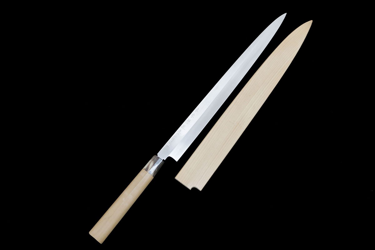 【中古】【未使用品】源正吉 河豚引き包丁 本焼 尺 別打 朴柄 (池田正行作) 鞘付 KN02-B4973-2L4 源正吉 河豚引き包丁 本焼 尺 別打 朴柄 鞘付｜アキバ流通プラス店