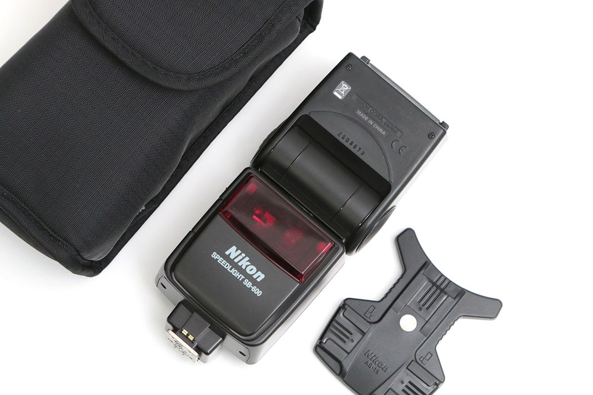 【中古】【並品】ニコン スピードライトSB-600 CA01-B5551-2D1A Nikon クリップオン ストロボ フラッシュ 単3 ワイヤレス 中古｜アキバ流通プラス店