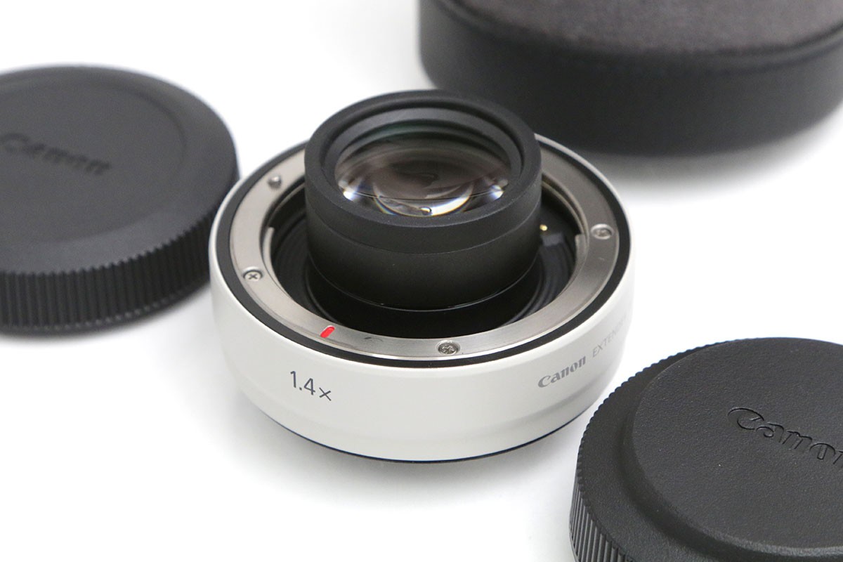 【中古】【美品】キヤノン エクステンダー RF1.4x CA01-B2949-2A2E CANON キヤノン テレコンバーター リア 44,760円