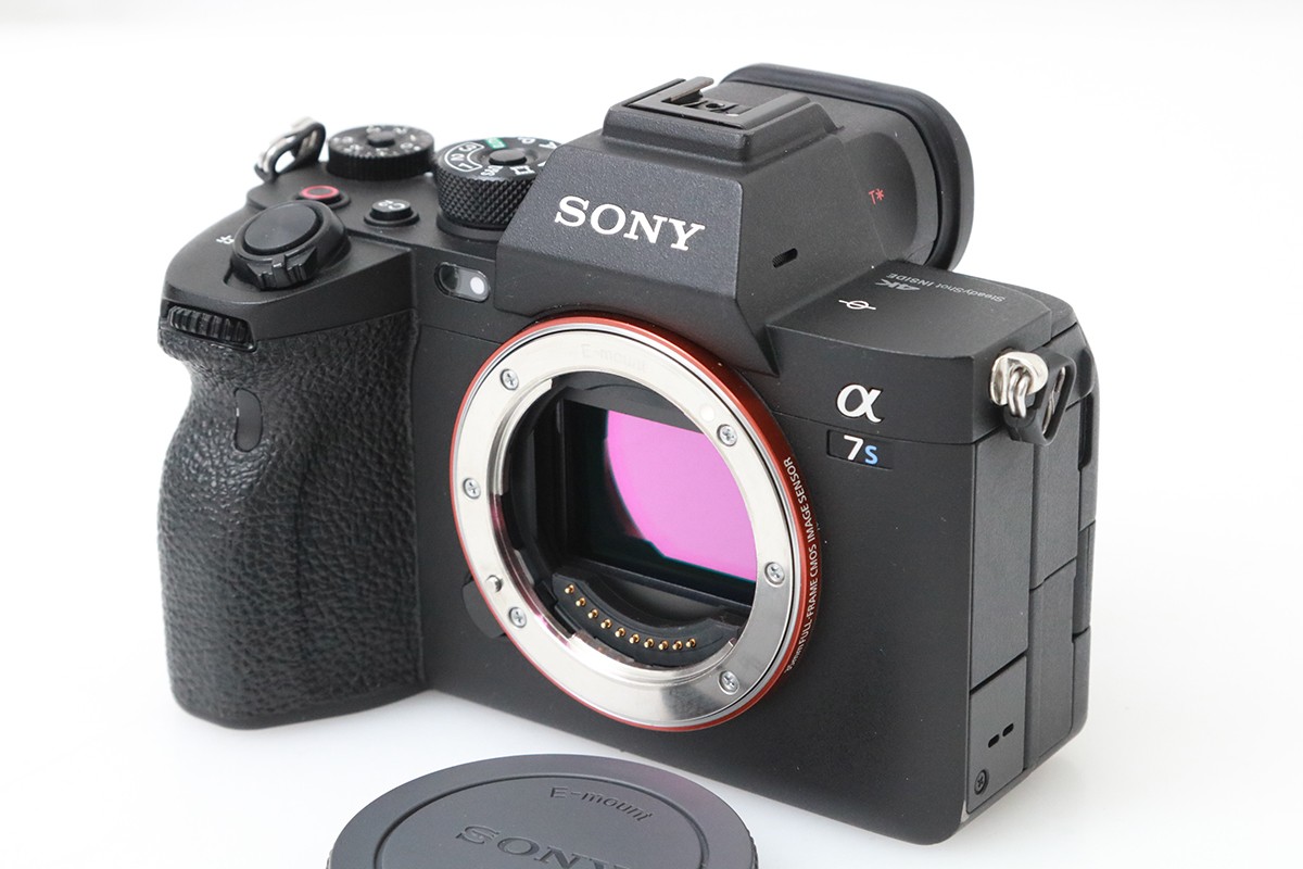 【中古】【並品】ソニー α7S III ILCE-7SM3 ボディ （センサー清掃済み） CA01-M6259-2Q2B SONY Eマウント フルサイズ 5軸手ブレ補正 EVF 中古