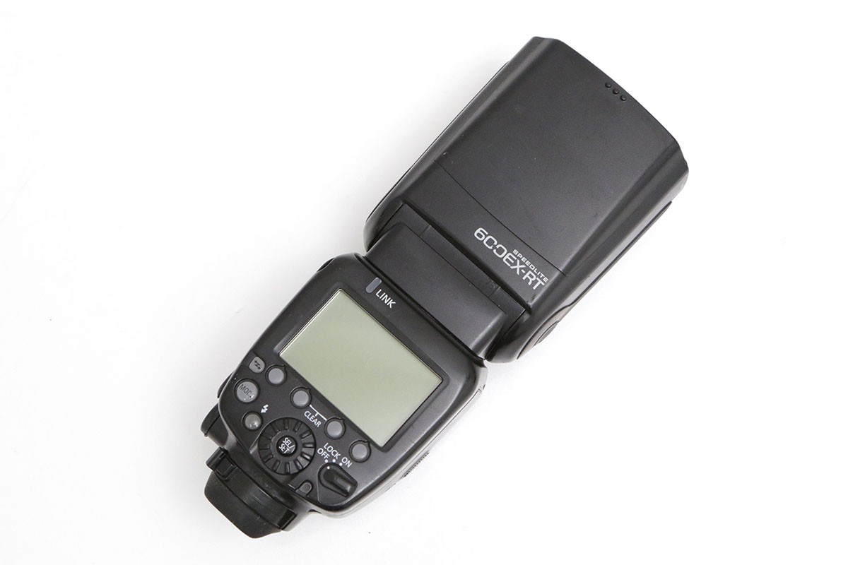 【中古】【お買い得品】キヤノン スピードライト 600EX-RT CA01-B3414-2D1A-ψ CANON キヤノン フラッシュ ストロボ 単3 FP発光 E-TTL II/E-TTL|アキバ流通プラス店