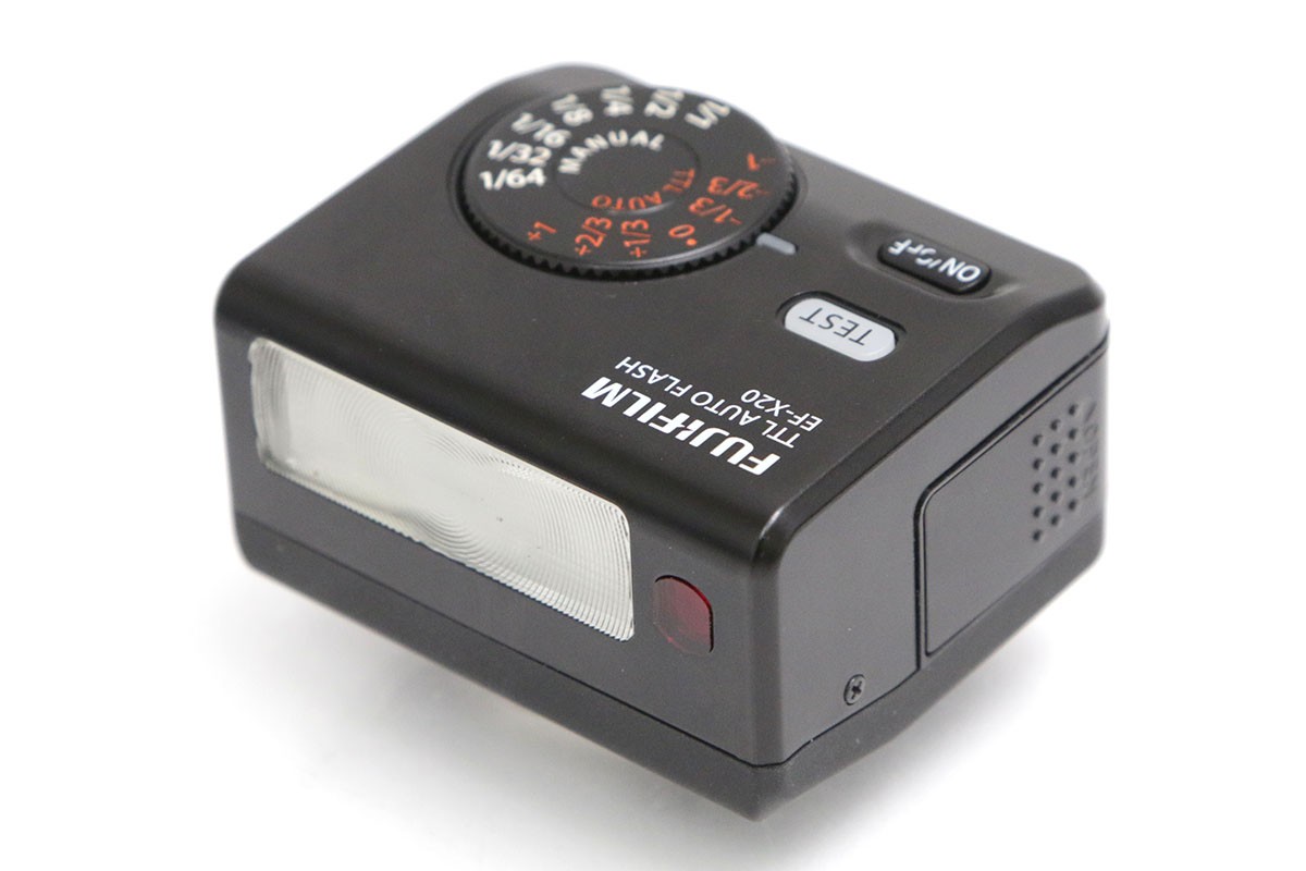 【中古】【美品】富士フイルム EF-X20 CA01-B3983-2D2B FUJIFILM Xつづき物用 クリップオンストロボ 閃光電球 単4 中古