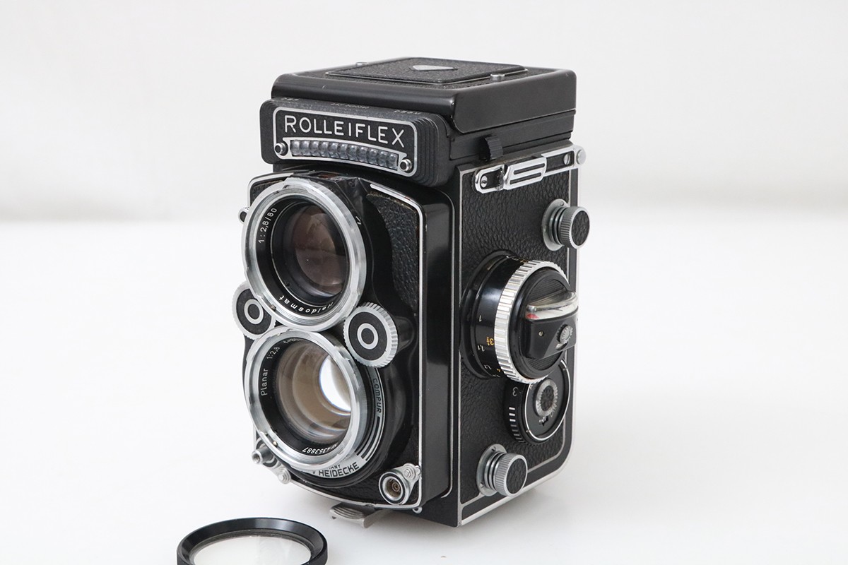【中古】【お買い得品】置き目ライ Rolleiflex 2.8F Planar 80粍 f2.8 CA01-M5466-2C3 中判 写真フィルム 二眼二眼レフ 6×6 ローライフレックス 中古