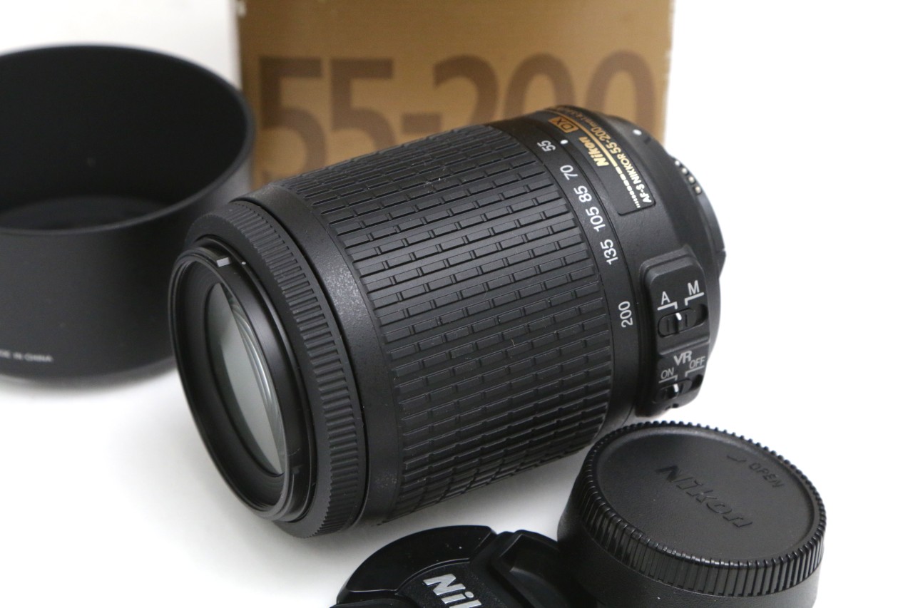 【中古】【お買い得品】ニコン AF-S DX VR Zoom-Nikkor 55-200mm f/4-5.6G IF-ED CA01-B4374-2B3 Nikon Fマウント APS-C 望遠ズーム 手ブレ補正 中古