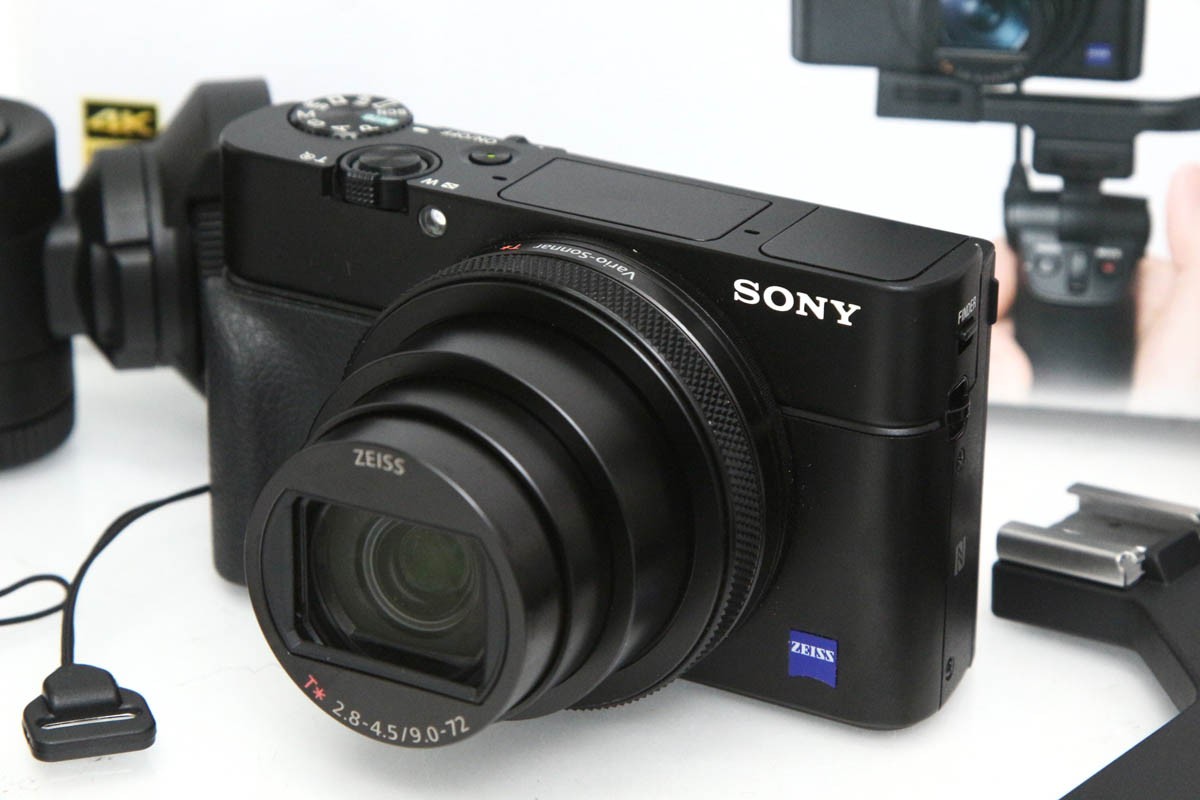 【中古】【良品】ソニー サイバーショット DSC-RX100M7G シューティンググリップキット CA01-R3978-2Q4 SONY ソニー サイバーショット 顔意識すること 手ブレ手を加える