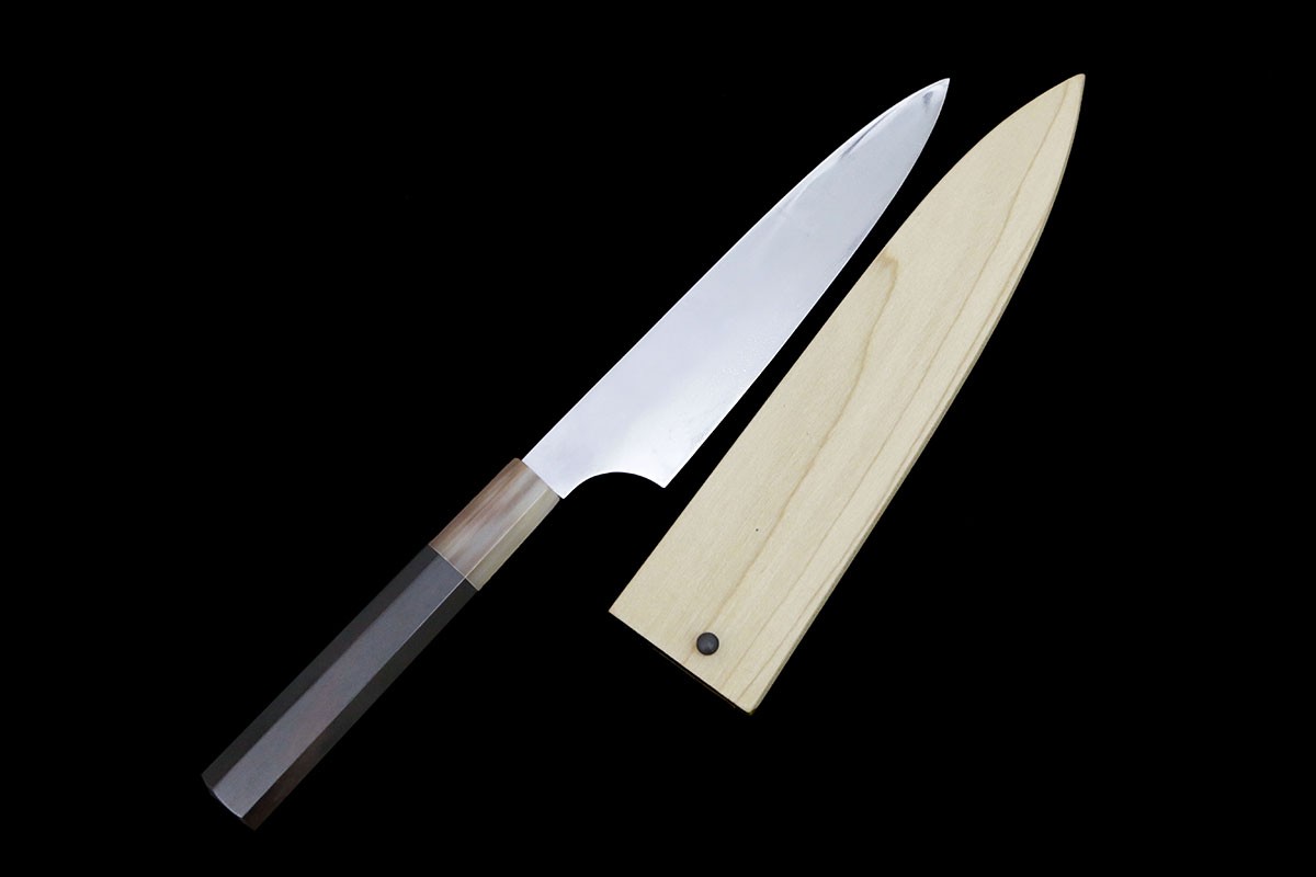 【中古】【未当て嵌める品】源昭忠 和ペティ 本焼 140粍 賜台覧  まっ黒柄 朴柄 鞘付 KN02-B4972-2L2D 源昭忠 和ペティ 本焼 賜台覧  まっ黒柄 朴柄 鞘付