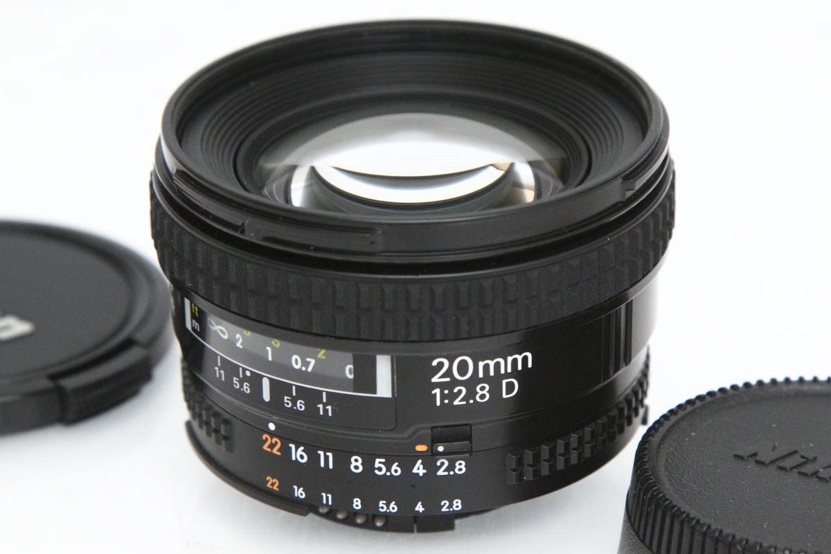 【中古】【並品】ニコン AI AF Nikkor 20mm f/2.8D CA01-R4535-2R3A Nikon Fマウント フルサイズ 広角 単焦点 中古