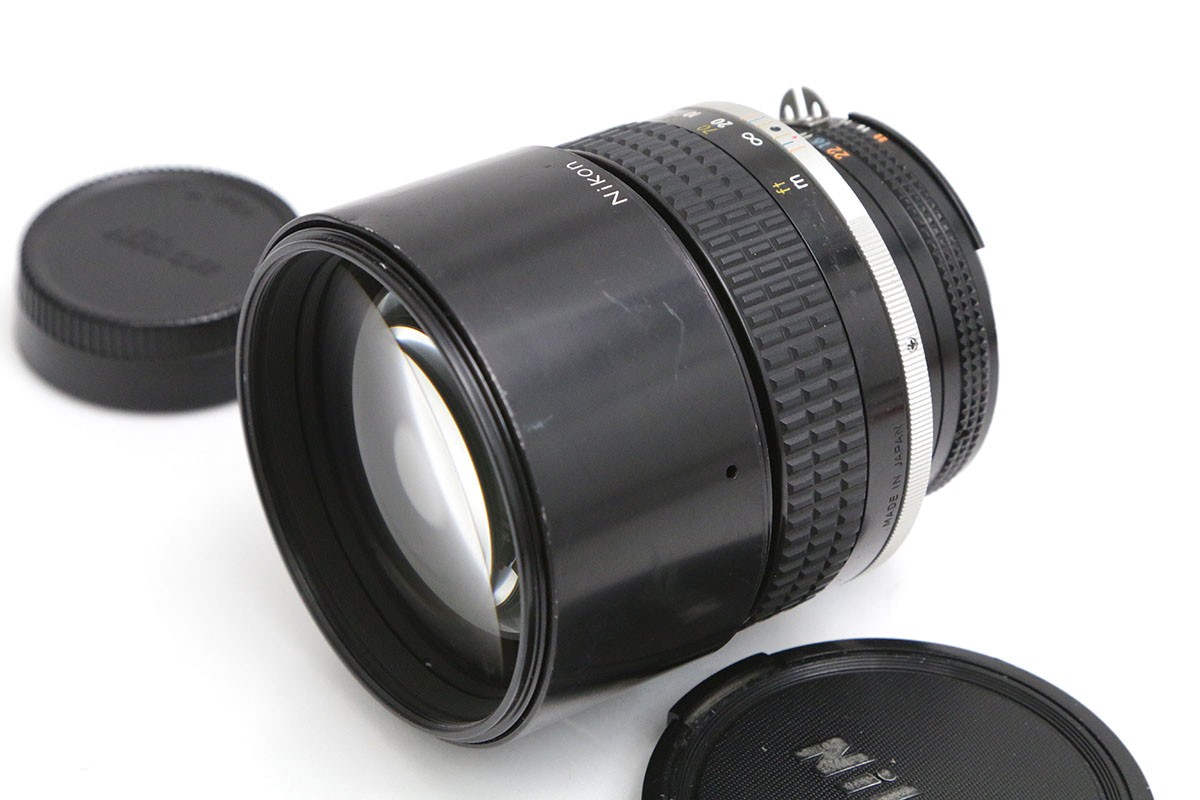 【中古】【お買い得品】ニコン AI Nikkor 135mm F2S CA01-B5286-2B2C Nikon Fマウント フルサイズ 望遠 単焦点 MF 中古