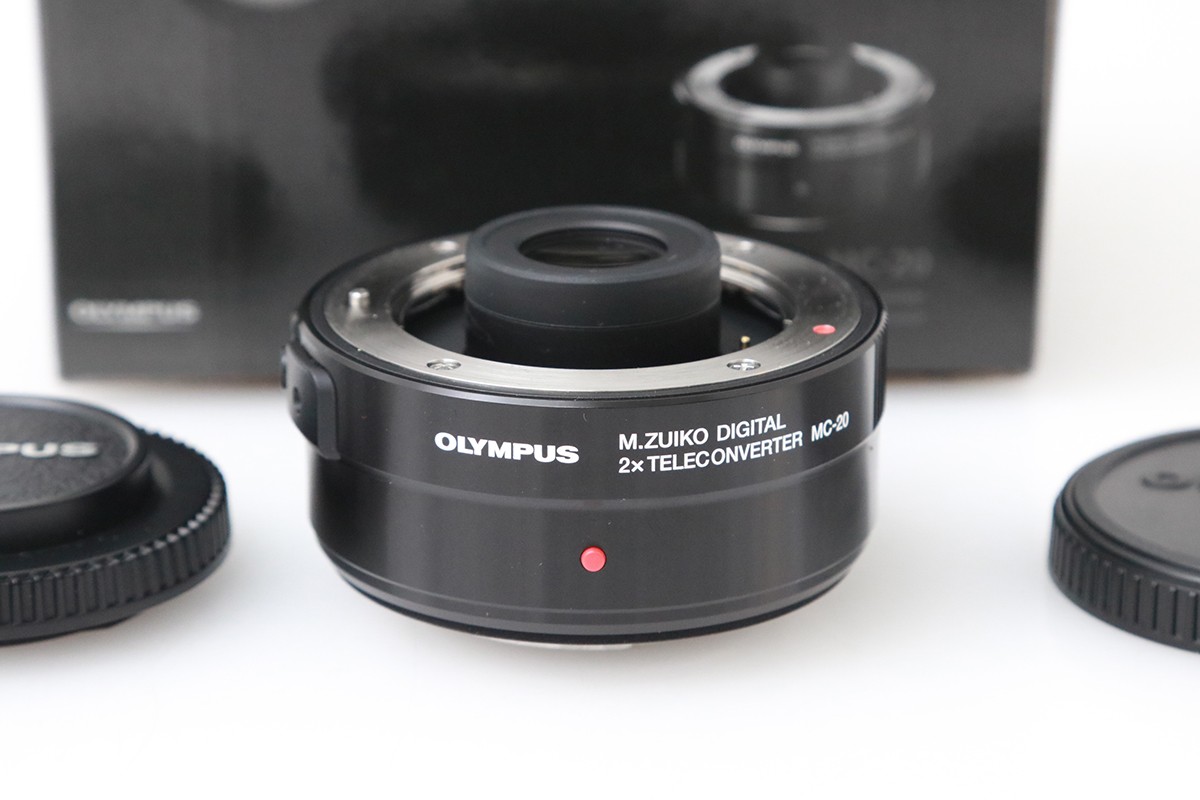 【中古】【美品】オリンパス M.ZUIKO DIGITAL 2x Teleconverter MC-20 CA01-M6254-2D4 OLYMPUS テレコンバーター 2倍 中古