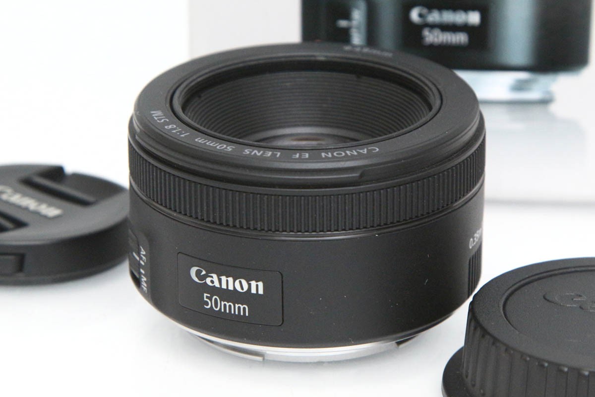 【中古】【美品】キヤノン EF50mm F1.8 STM CA01-R4841-2A4 CANON キヤノン EFマウント 単焦点 AF/MF フルサイズ