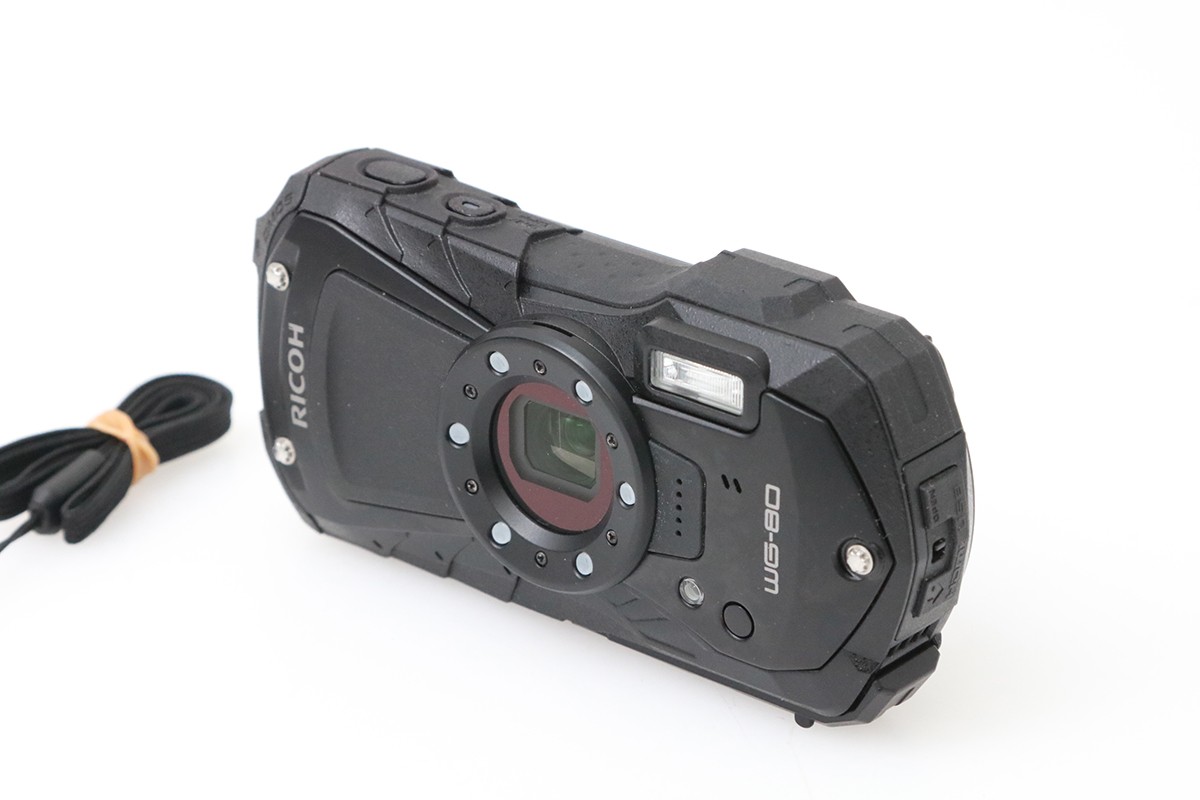 【中古】【並品】リコー RICOH WG-80 [黒いこと] CA01-M6410-2P2A リコー RICOH WG 顔意識すること 手ブレ手を加える