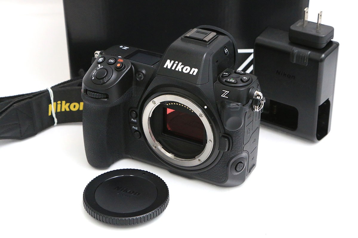 【中古】【美品】ニコン Z 8 上半身 CA01-B5677-2K1 Nikon Zマウント フルサイズ 5軸手ブレ手を加える EVF 中古