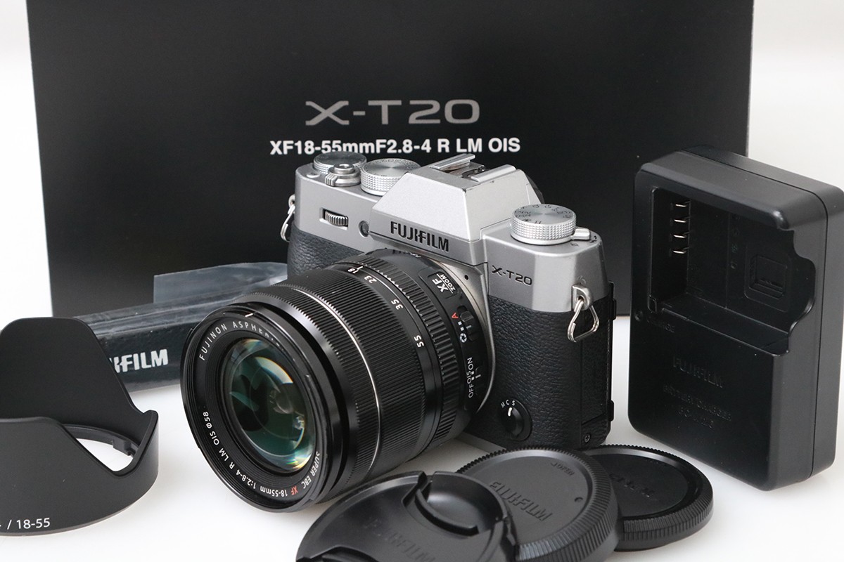 【中古】【並品】富士フイルム FUJIFILM X-T20 水晶体一揃いの道具 [しろがね色] CA01-M6635-3X4 富士フイルム FUJIFILM Xマウント 鏡鑑受け答え APS-C 4K相応う