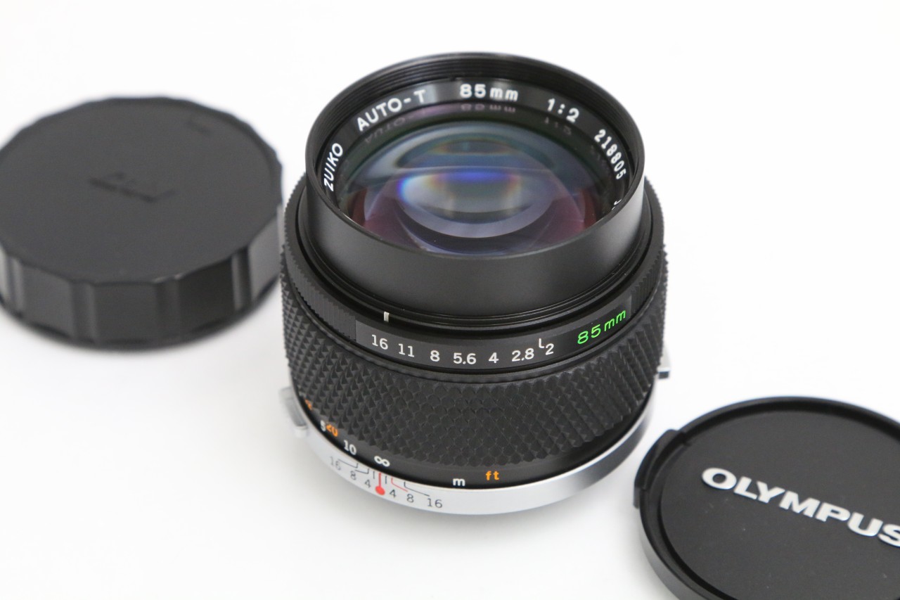 【中古】【良品】オリンパス ZUIKO AUTO-T 85粍 F2 CA01-B5879-2M3D OLYMPUS OMマウント フルサイズ 中望遠 単興味の中心 MF 中古
