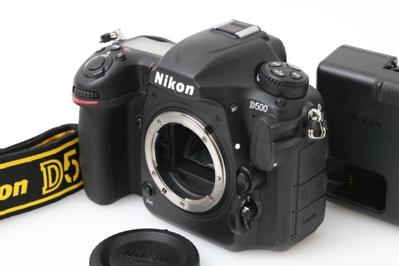 【中古】【並品】ニコン D500 上半身 CA01-M6732-2Q2A Nikon Fマウント APS-C 中古