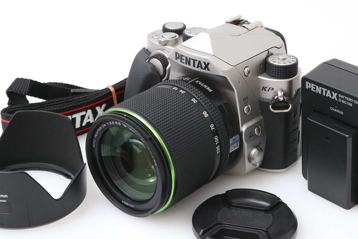 【中古】【良品】ペンタックス PENTAX KP 18-135WR一揃いの道具 CA01-M6729-2P1B ペンタックス Kマウント PENTAX 一眼二眼レフ APS-C 手ブレ手を加える