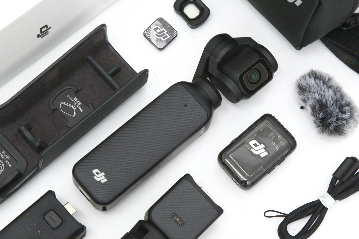 【中古】【美品】DJI OSMO POCKET 3 クリエイターコンボ CA01-R5576-2F4 行動写真機 テレビカメラ ジンバルカメラ 4K 120fps 中古
