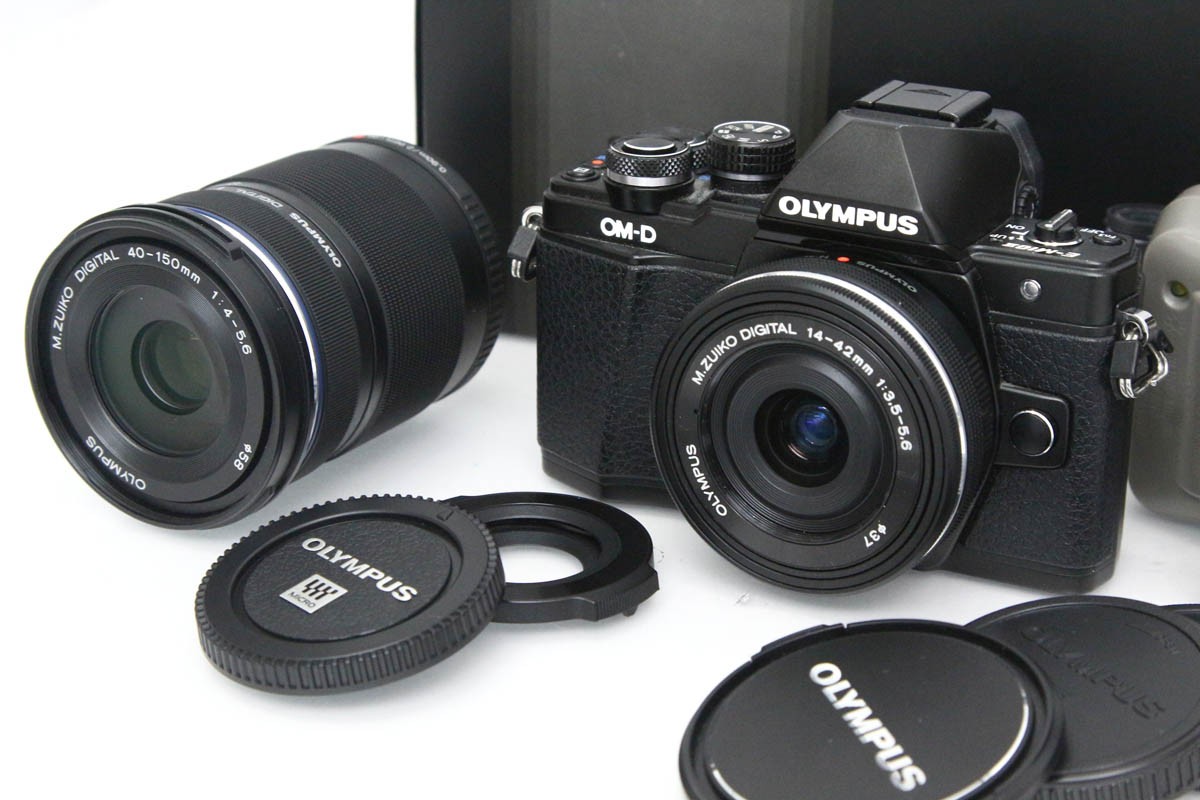 【中古】【美品】オリンパス OM-D E-M10 Mark II EZダブルズームキット [黒いこと] CA01-R5632-2S1 オリンパス OLYMPUS 鏡鑑受け答え マイクロフォーサーズマウント 手ブレ手を加える