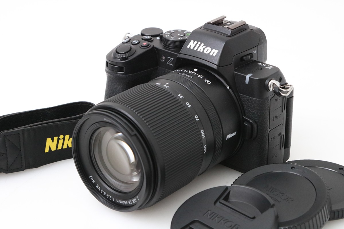 【中古】【美品】ニコン Z50II 18-140 VR 水晶体一揃いの道具 CA01-M6818-3V3B Nikon Zマウント APS-C EVF 標準尺度望遠レンズ 手ブレ手を加える 水晶体付き添い人 書き割り 中古