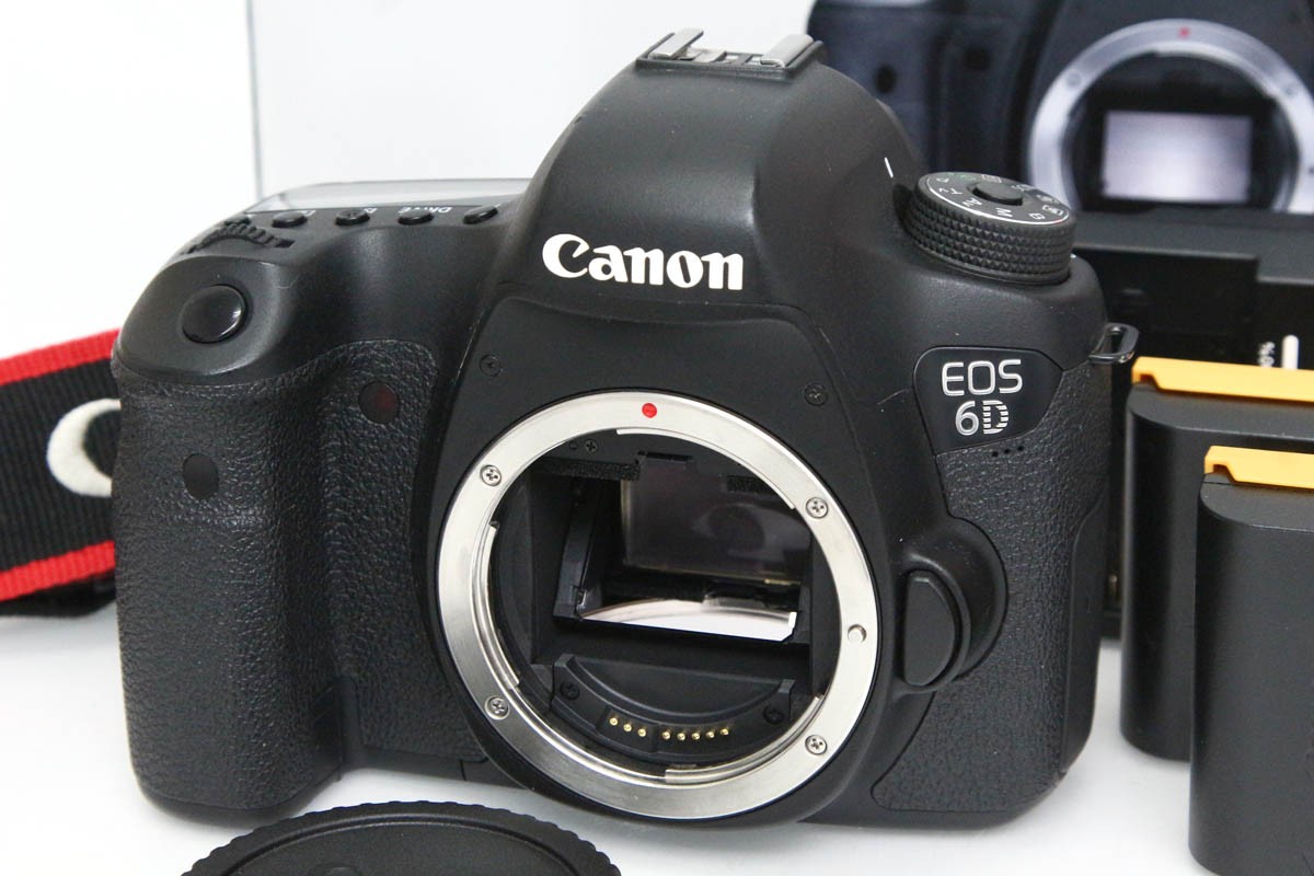 【中古】【良品】キヤノン EOS 6D 上半身 CA01-R5798-2Q4 Canon EFマウント フルサイズ 中古