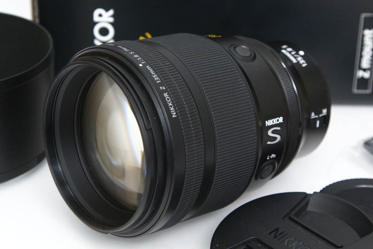 【中古】【美品】ニコン NIKKOR Z 135mm f/1.8 S Plena CA01-R6286-3Y3 Nikon Zマウント フルサイズ 中望遠 単焦点 中古|アキバ流通プラス店
