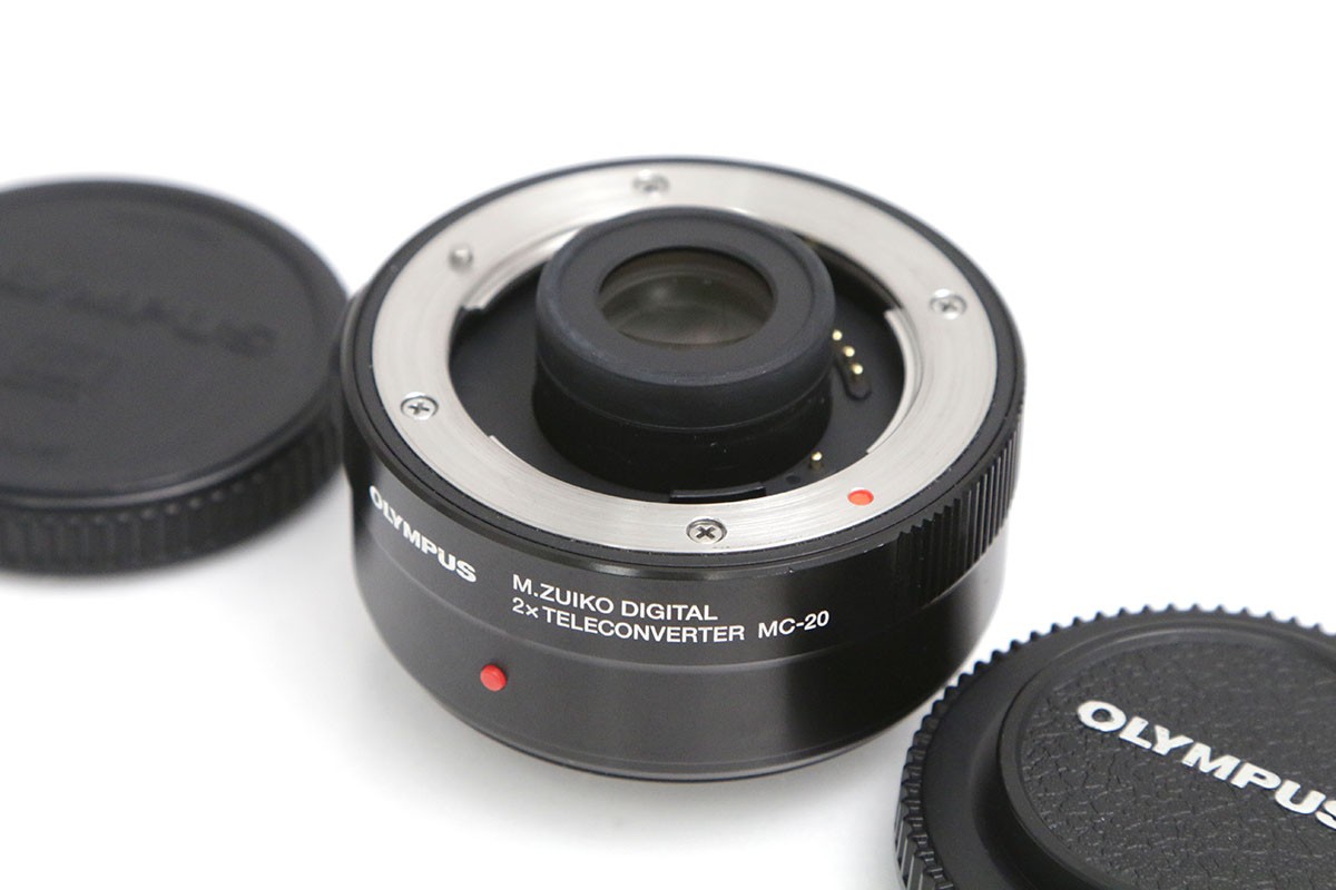 【中古】【良品】オリンパス M.ZUIKO DIGITAL 2x Teleconverter MC-20 CA01-B4146-3W1D オリンパス OLYMPUS テレコンバーター リア