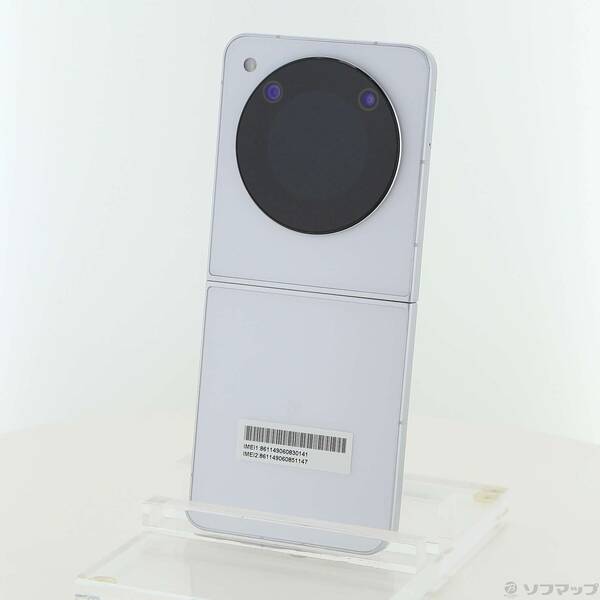 Libero Flip ホワイト Y!mobile　新品 ZTE 新品未使用 SIMフリー品 Libero Flip ホワイト A304ZT ZTE ワイ