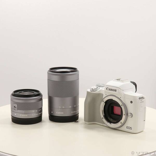 【中古】Canon(キヤノン) EOS Kiss M2 ダブルズームキット 白いこと 【262-ud】