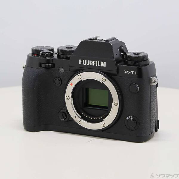 【中古】FUJIFILM(フジフイルム) FUJIFILM X-T1 上半身 【196-ud】